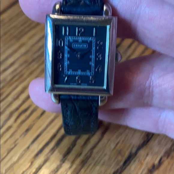 Coach watch - Picture 2 of 3
